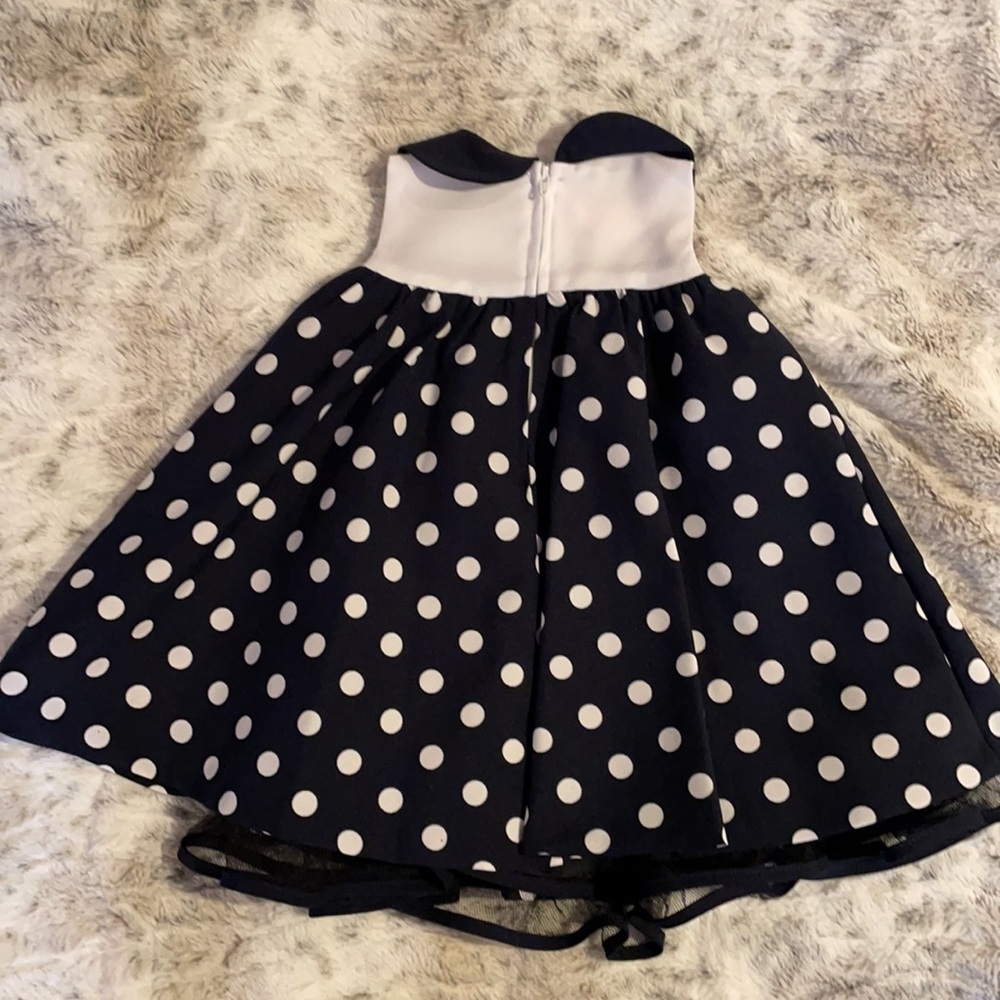 Spring dress - Picture 2 of 4
